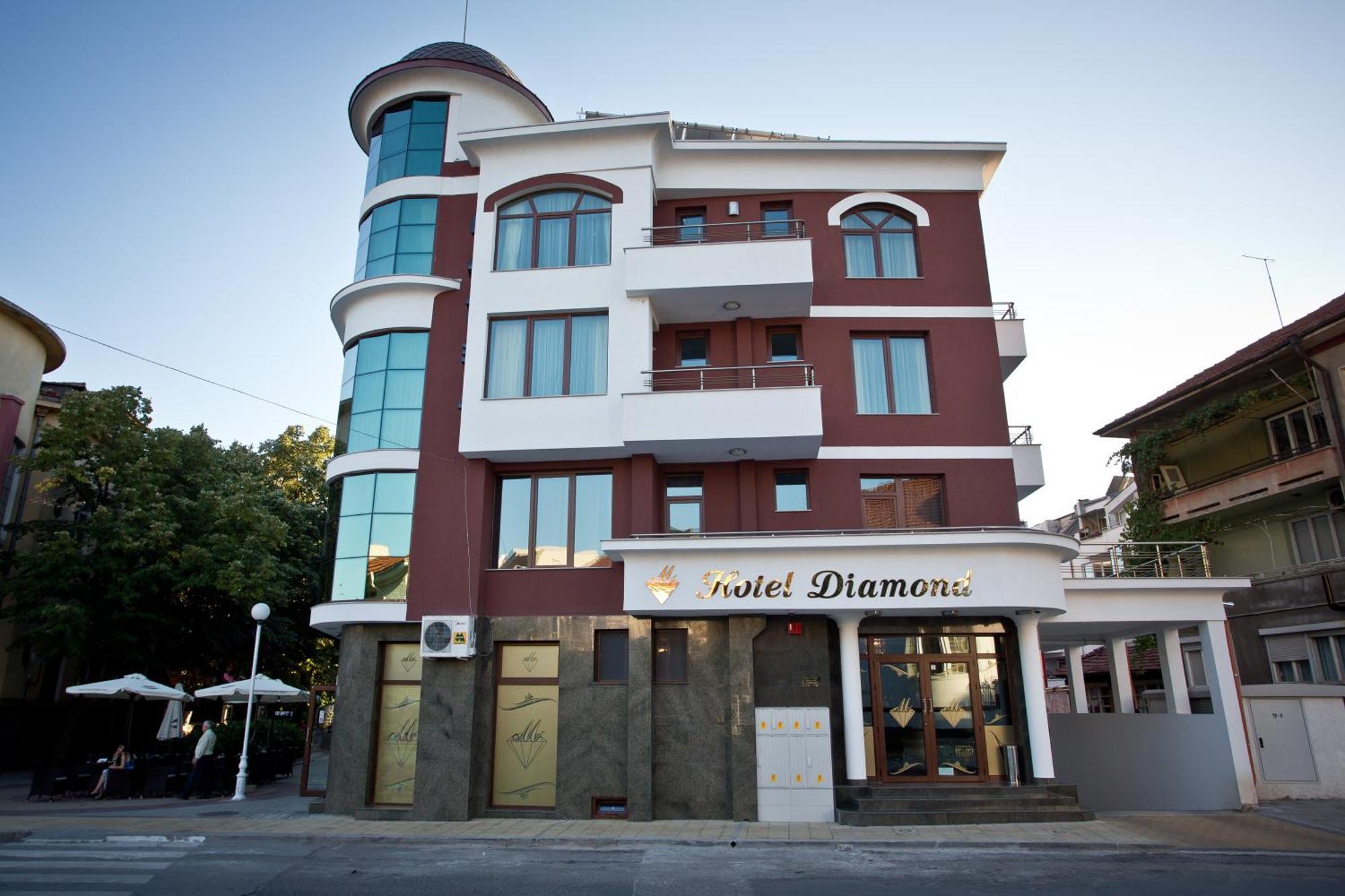 Hotel Diamond Kazanlŭk المظهر الخارجي الصورة
