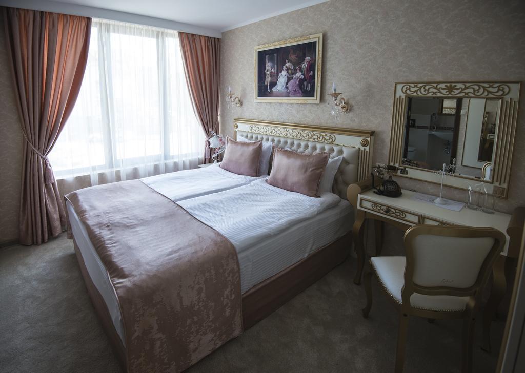 Hotel Diamond Kazanlŭk المظهر الخارجي الصورة