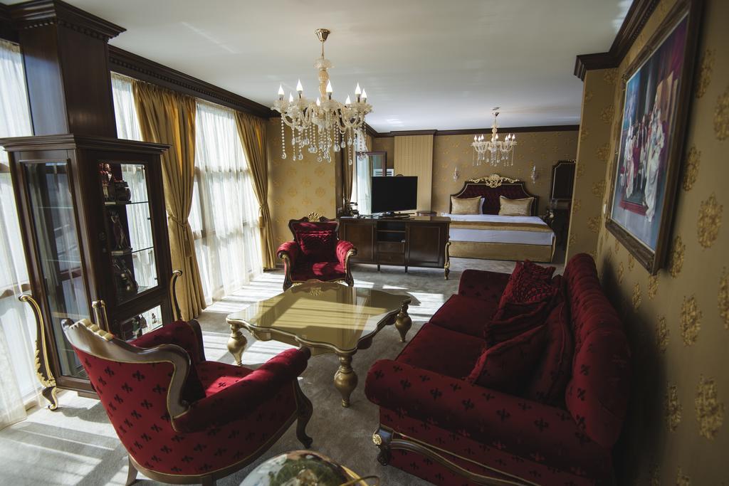 Hotel Diamond Kazanlŭk المظهر الخارجي الصورة