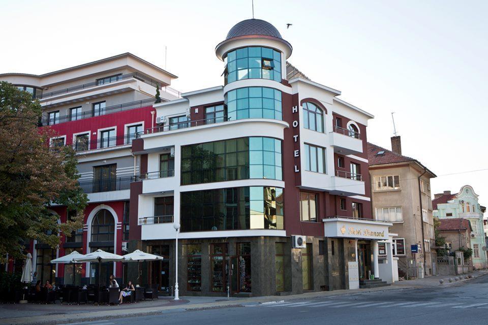Hotel Diamond Kazanlŭk المظهر الخارجي الصورة